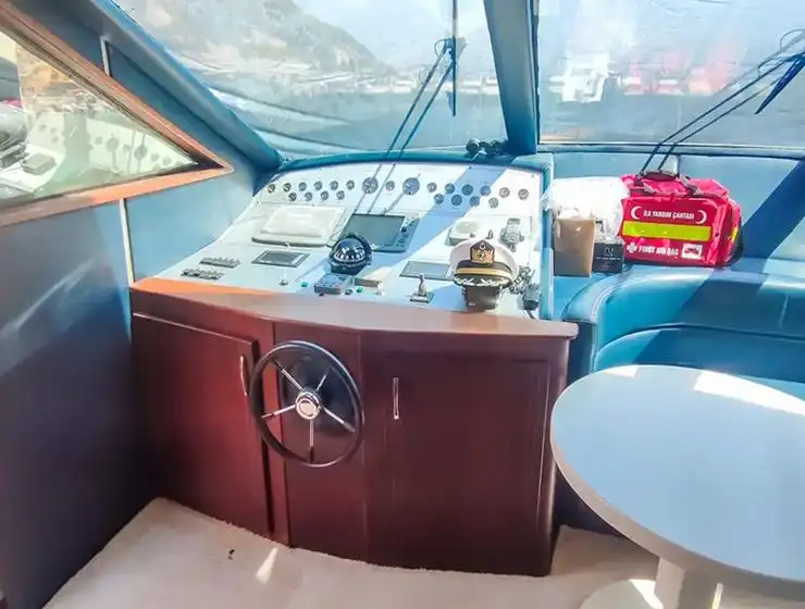 Antalya Yat Kiralama 30m Custom 88